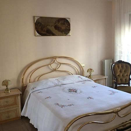 Апартаменты La Tua Casa A Матера Экстерьер фото